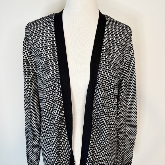 Croft & Barrow Black White Geometric Print Open Flowy Longline Cardigan, size XL - Picture 2 of 16